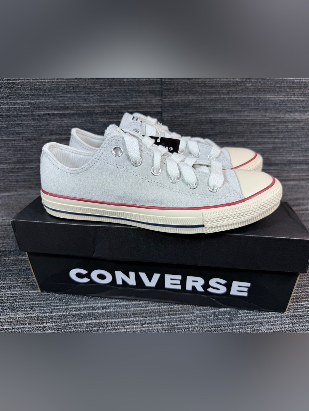 Converse Chuck Taylor All-Stars Ox Barely Grey Ivory Unisex Mens 6.5 Women’s 8.5